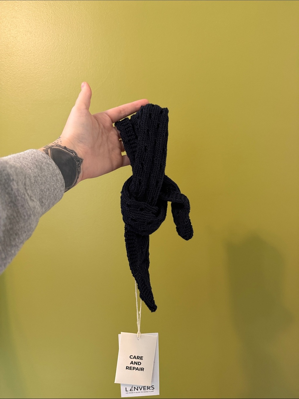 L'Envers Navy knit bandana